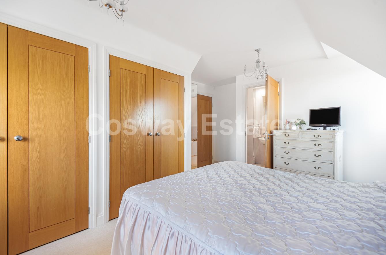Heathside Court, High Road, Bushey Heath